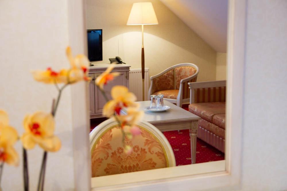 Hotel Stodolka Cminsk Luaran gambar